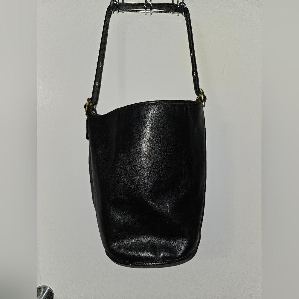 Authentic Coach Bucket Bag